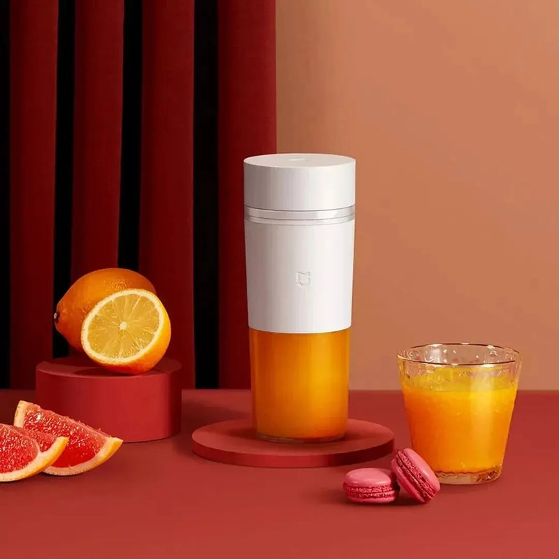 Xiaomi Mijia Portable Juicer Cup 300ml Mini Electric Juice Blender Fruit Food Processor Rechargeable Kitchen Mixer Quick Juicing